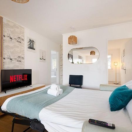 Appartement 4 Chambres Шампини сюр Марн Екстериор снимка