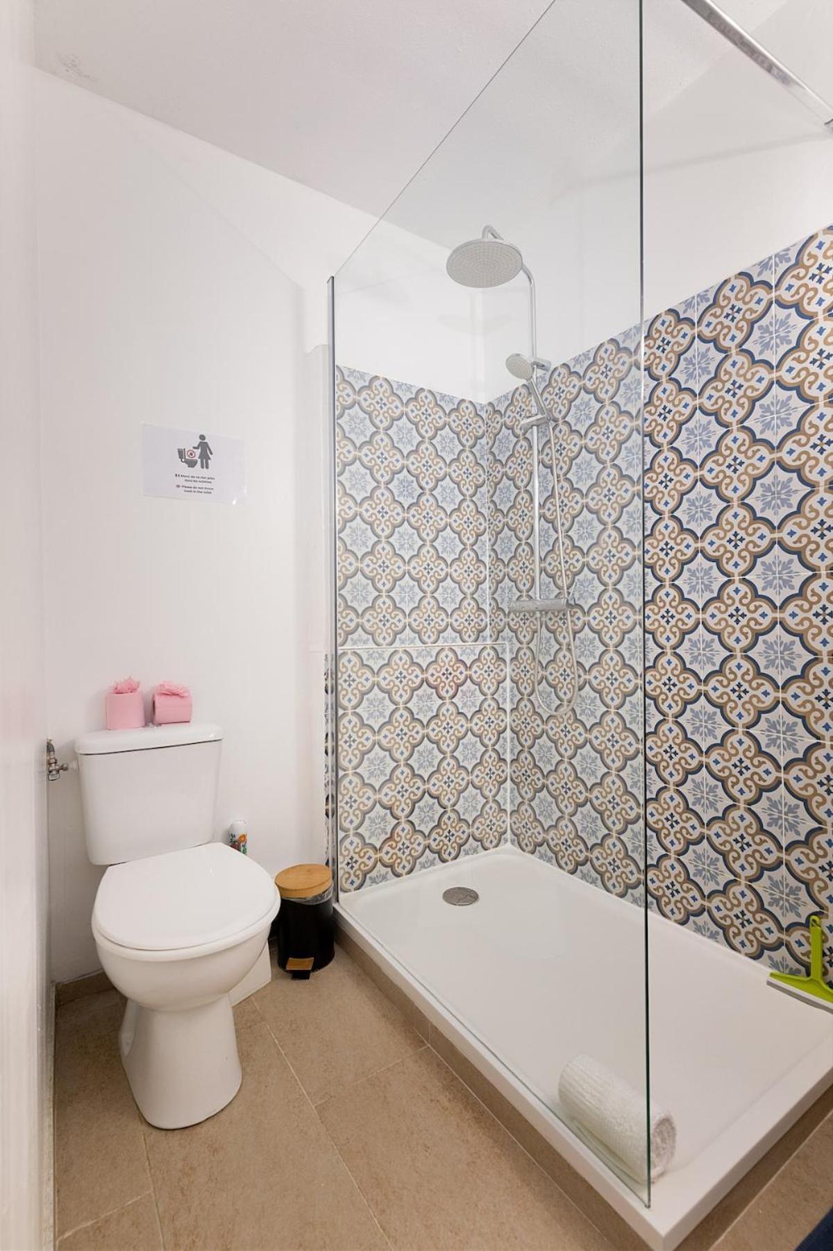 Appartement 4 Chambres Шампини сюр Марн Екстериор снимка